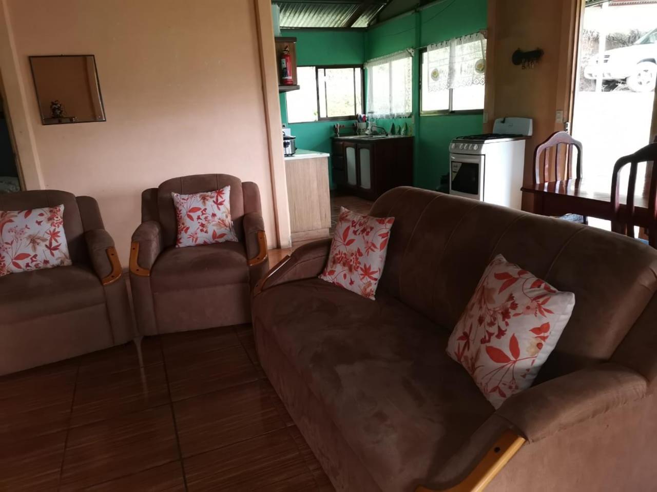 Bella Vista Guest House Turrialba Exteriér fotografie